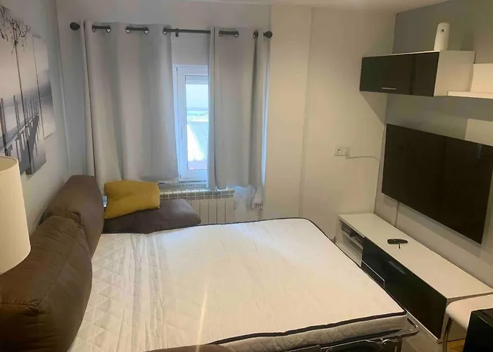 Apartamento Barato En Santander - Junto Al Barrio Pesquero